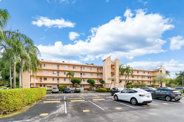 6795 Huntington Lane 201, Delray Beach, FL 33446