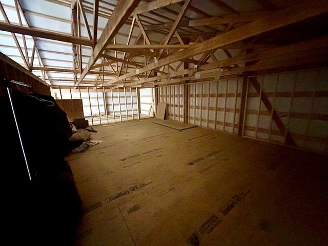 2260 Oakdale Rd, Camden, TN 38320