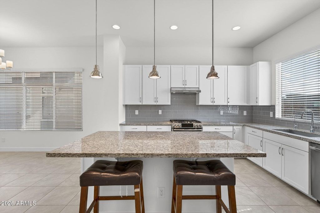 Image 15 of property listing at 6850 E MCDOWELL Road 14, Scottsdale, AZ 85257