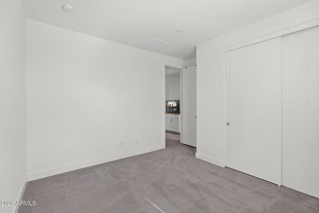 Image 23 of property listing at 6850 E MCDOWELL Road 14, Scottsdale, AZ 85257