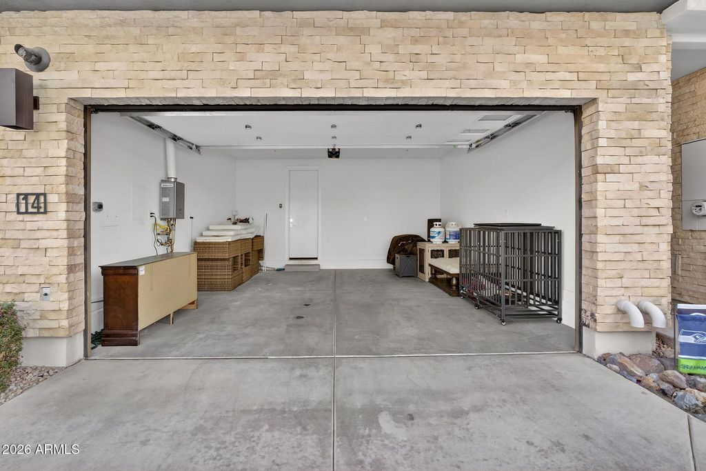 Image 32 of property listing at 6850 E MCDOWELL Road 14, Scottsdale, AZ 85257