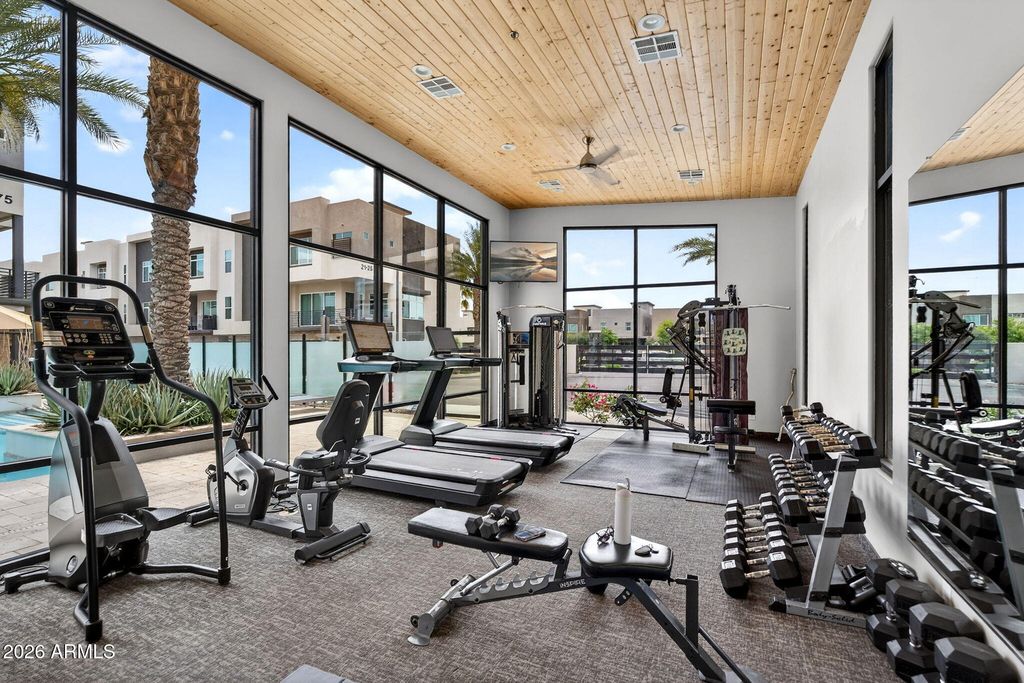 Image 37 of property listing at 6850 E MCDOWELL Road 14, Scottsdale, AZ 85257