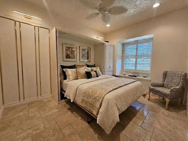 6708 90TH STREET E, Bradenton, FL 34202