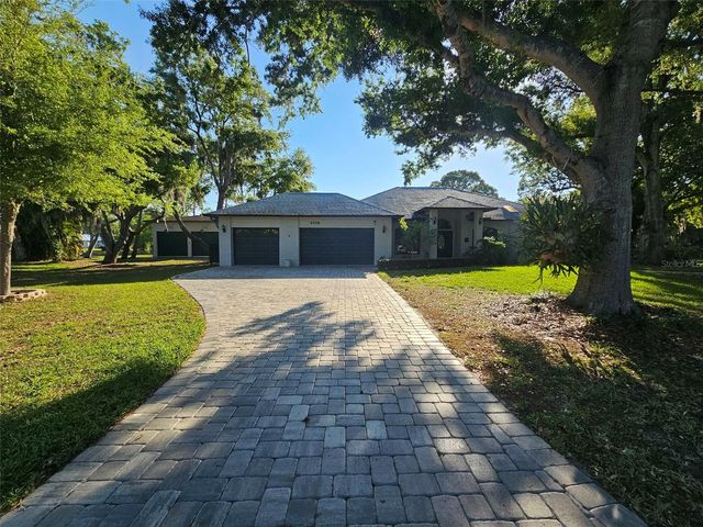 6708 90TH STREET E, Bradenton, FL 34202
