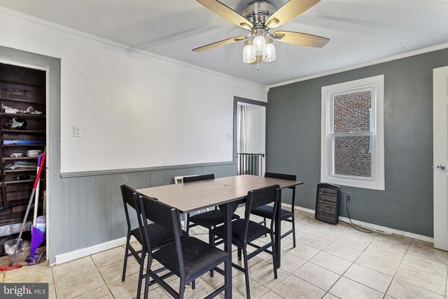 141 W KING ST, Littlestown, PA 17340