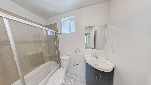 630 W 79th, Los Angeles, CA 90044