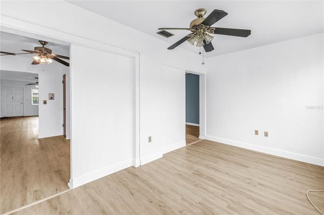 5729 13TH AVENUE N 102D, St Petersburg, FL 33710