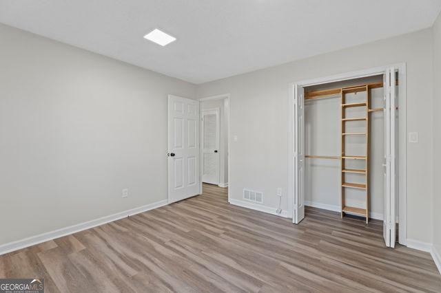 7167 Williamsburg Drive, Riverdale, GA 30274