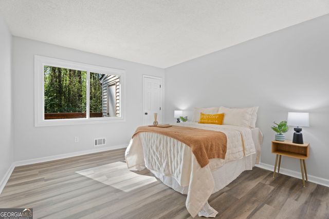 7167 Williamsburg Drive, Riverdale, GA 30274