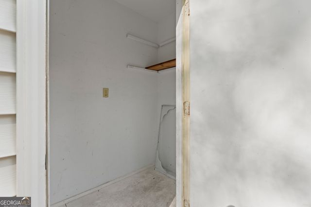 7167 Williamsburg Drive, Riverdale, GA 30274
