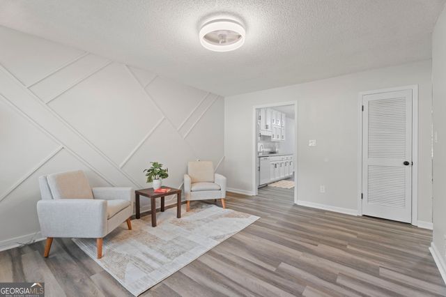 7167 Williamsburg Drive, Riverdale, GA 30274