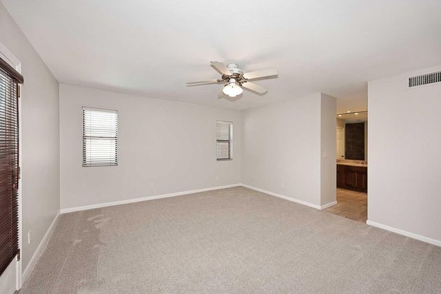 1627 E Redfield Road, Tempe, AZ 85283