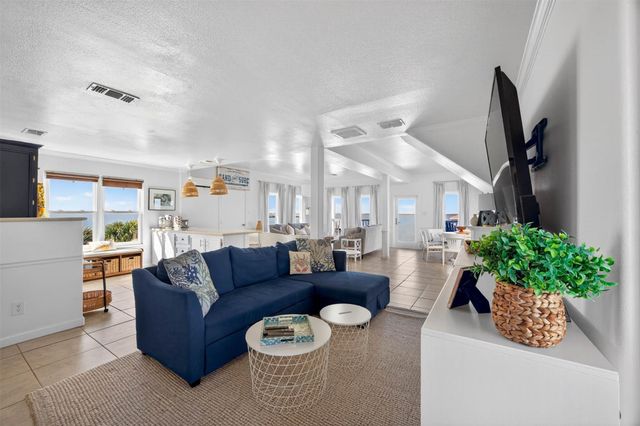 11818 Sportsman Road, Galveston, TX 77554