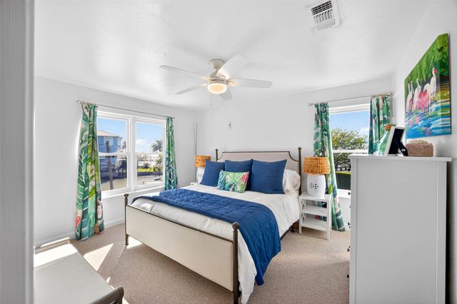 11818 Sportsman Road, Galveston, TX 77554