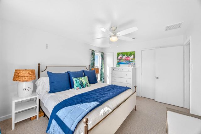 11818 Sportsman Road, Galveston, TX 77554