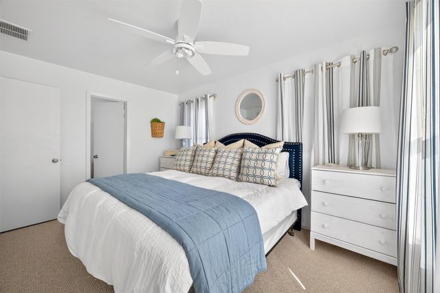 11818 Sportsman Road, Galveston, TX 77554