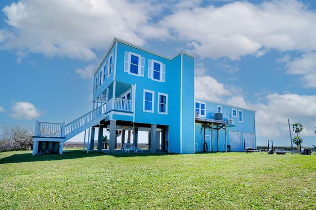 11818 Sportsman Road, Galveston, TX 77554