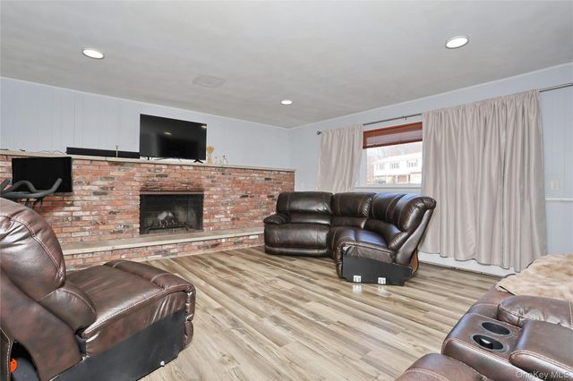 70 Susan Drive, New City, NY 10956