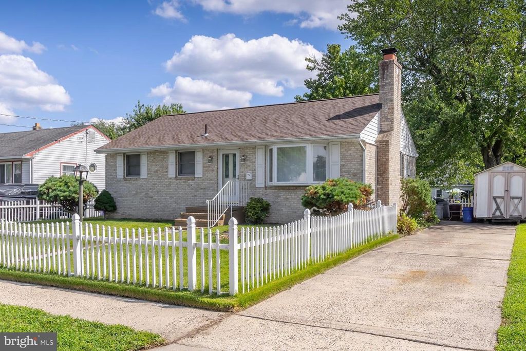 106 PHILLIPS AVE, MAGNOLIA, NJ 08049 — photo 2