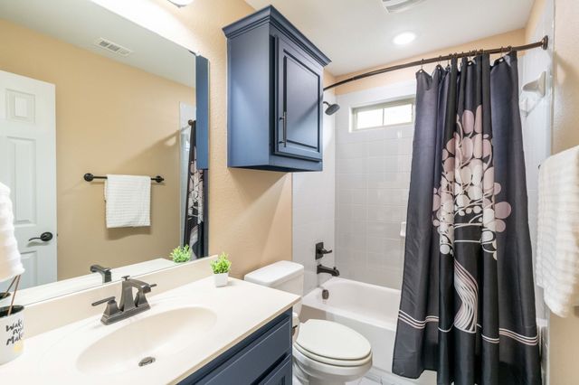 1417 Carlet Drive, Little Elm, TX 75068