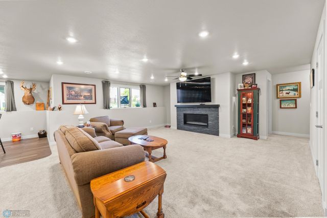 3784 Bell Boulevard E, West Fargo, ND 58078