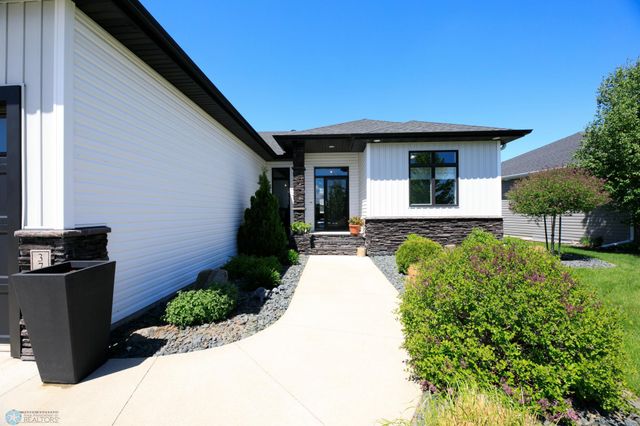 3784 Bell Boulevard E, West Fargo, ND 58078