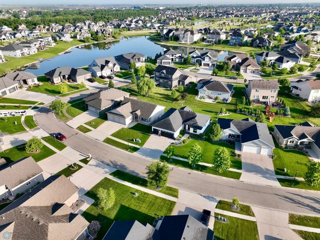 3784 Bell Boulevard E, West Fargo, ND 58078