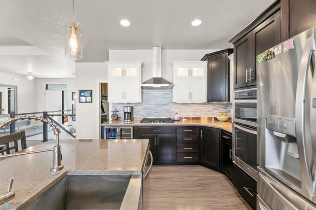 3784 Bell Boulevard E, West Fargo, ND 58078