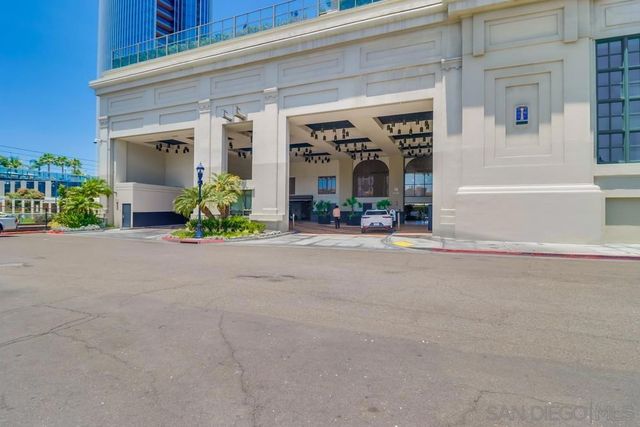 700 W E 1202, San Diego, CA 92101