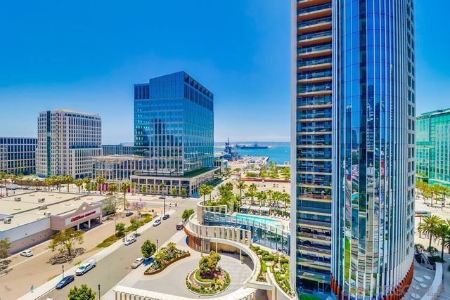 700 W E 1202, San Diego, CA 92101