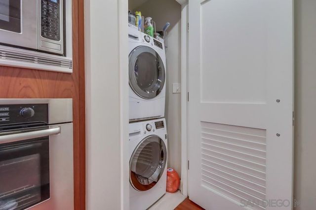 700 W E 1202, San Diego, CA 92101