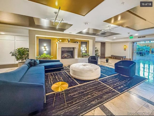 700 W E 1202, San Diego, CA 92101