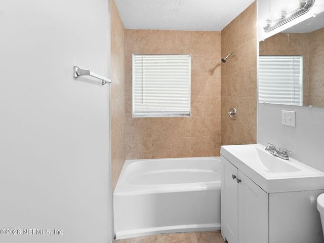 4448 MELVIN Circle E, Jacksonville, FL 32210