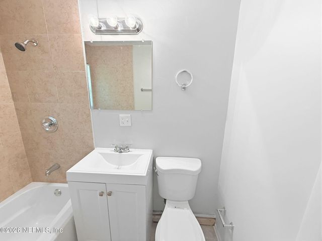 4448 MELVIN Circle E, Jacksonville, FL 32210