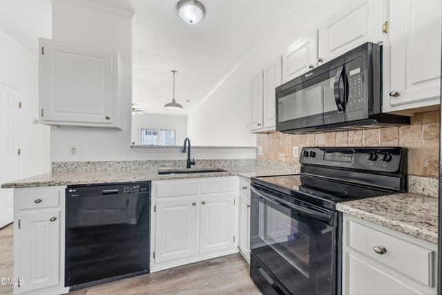 19 Cheltenham Drive, Clayton, NC 27520
