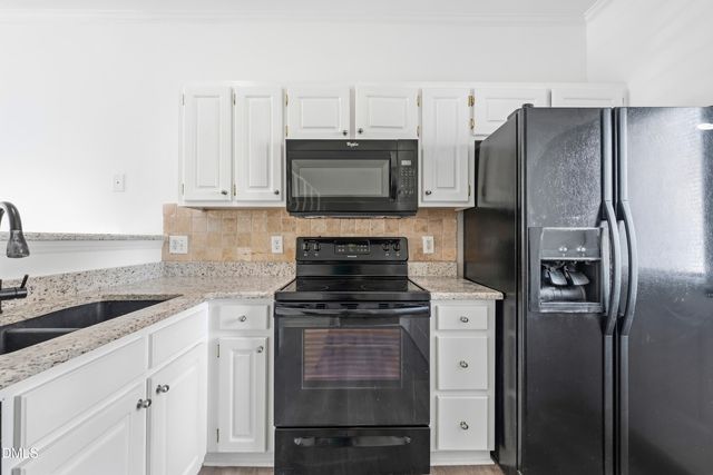 19 Cheltenham Drive, Clayton, NC 27520
