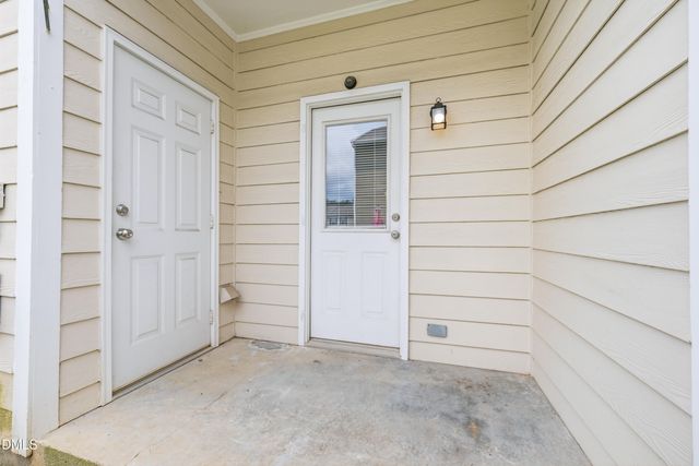 19 Cheltenham Drive, Clayton, NC 27520