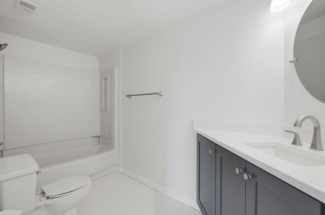 900 19th Ave S Apt 1001, Nashville, TN 37212