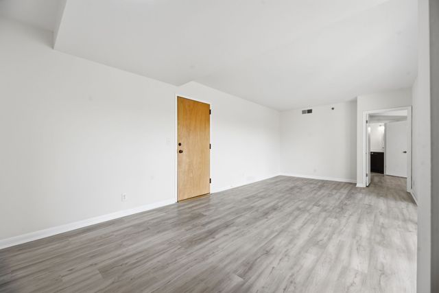 900 19th Ave S Apt 1001, Nashville, TN 37212