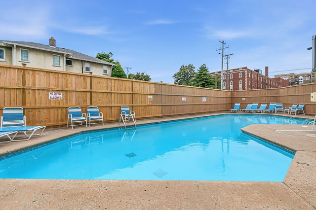 900 19th Ave S Apt 1001, Nashville, TN 37212