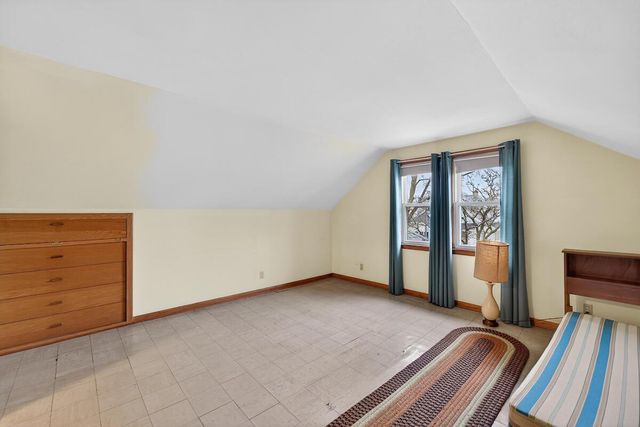 325 N 71st STREET, Wauwatosa, WI 53213