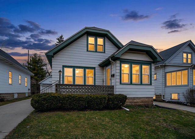 325 N 71st STREET, Wauwatosa, WI 53213
