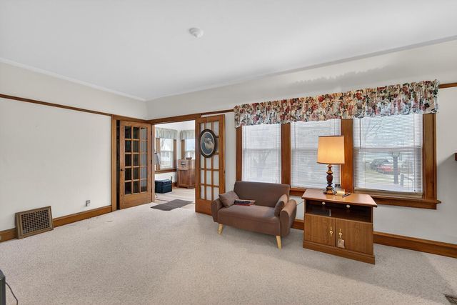 325 N 71st STREET, Wauwatosa, WI 53213
