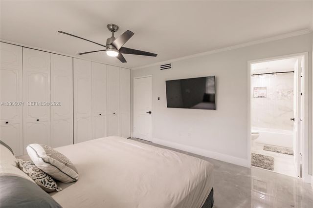 807 W Oakland Park Boulevard H12, Oakland Park, FL 33311