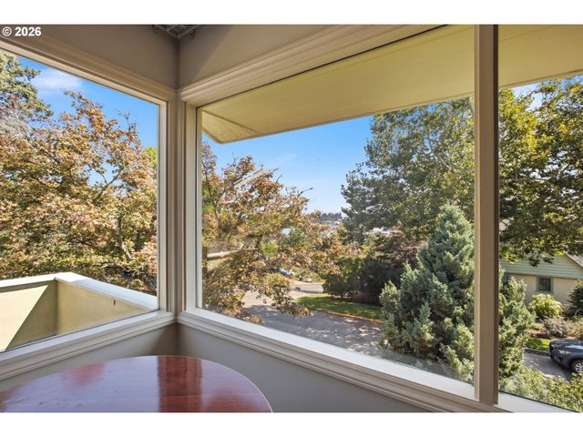 60 W 22ND Ave, Eugene, OR 97405