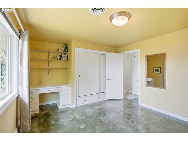 60 W 22ND Ave, Eugene, OR 97405