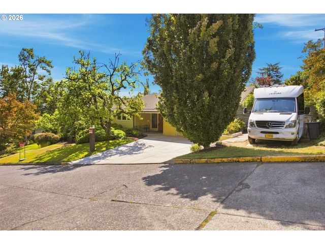 60 W 22ND Ave, Eugene, OR 97405