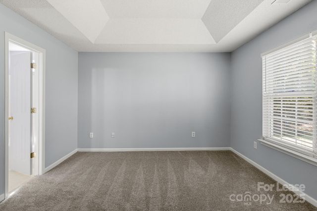 6828 Ayrshire Glen Place, Charlotte, NC 28273