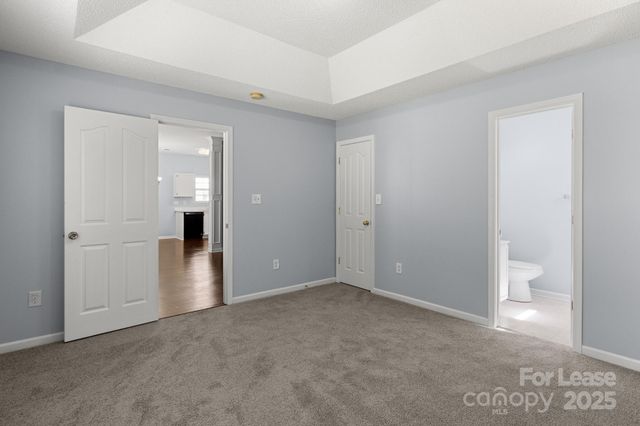 6828 Ayrshire Glen Place, Charlotte, NC 28273