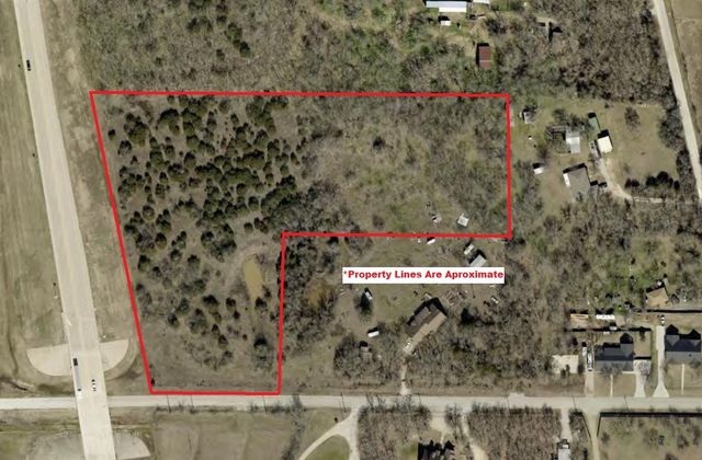 1700 Don Lee Road, Joshua, TX 76058